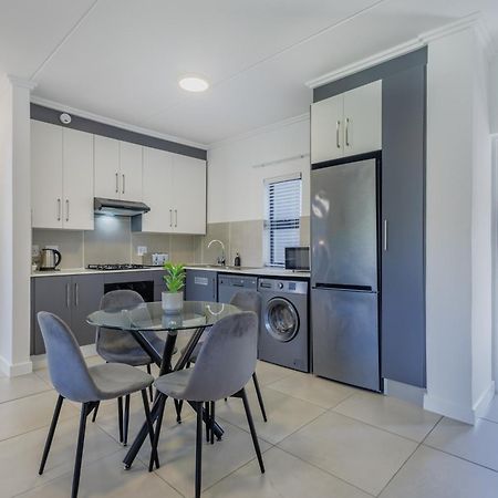 Ballito Village Luxury Apartments Екстериор снимка