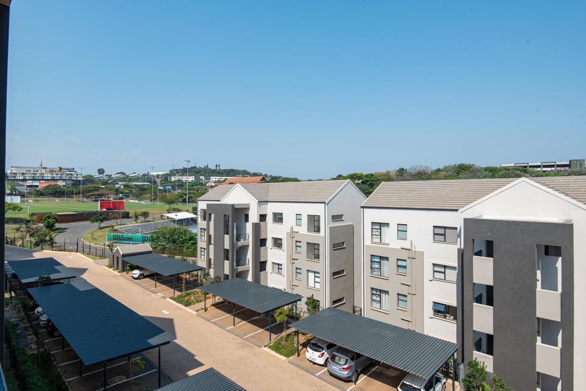 Ballito Village Luxury Apartments Екстериор снимка