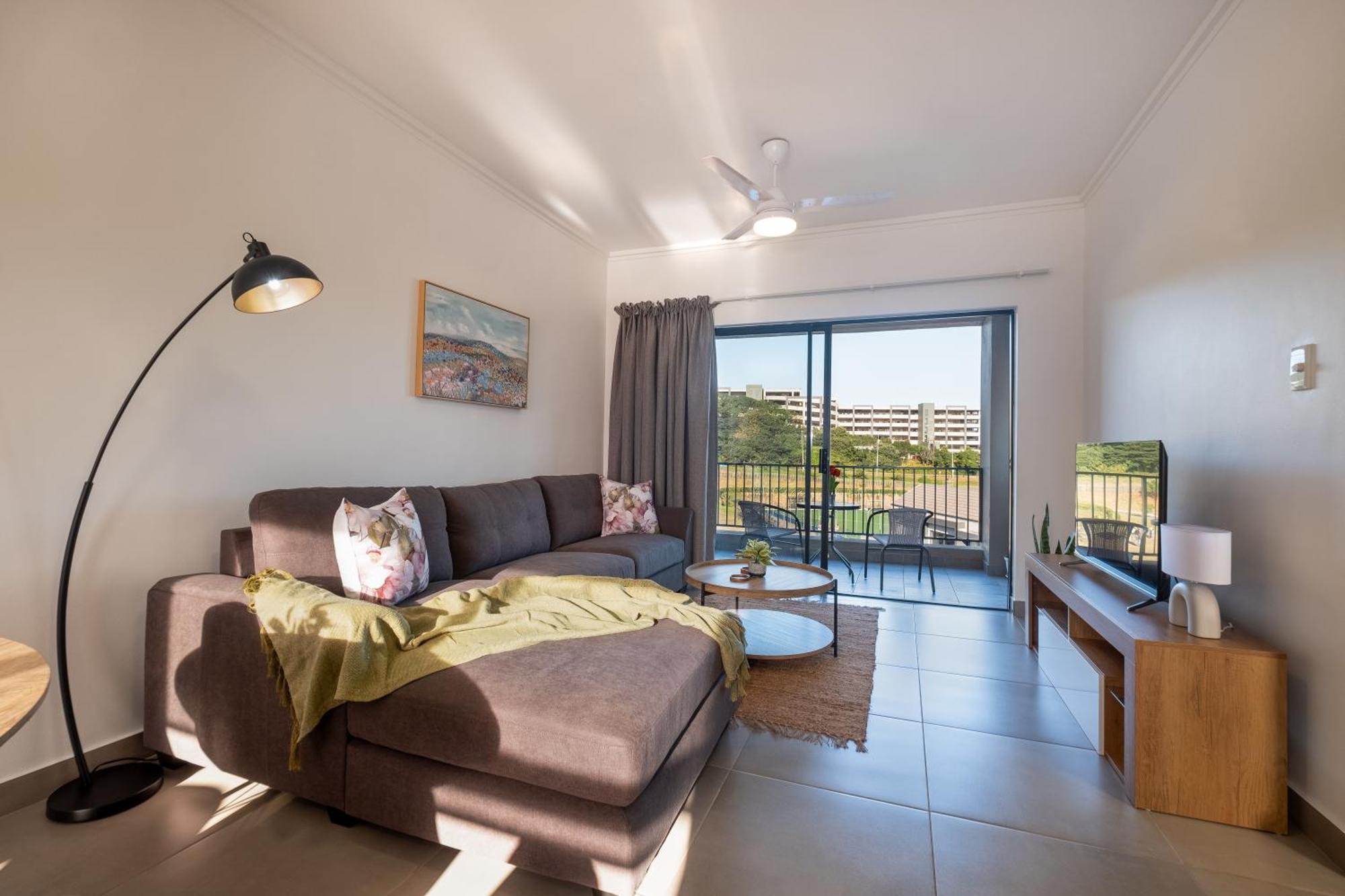 Ballito Village Luxury Apartments Екстериор снимка