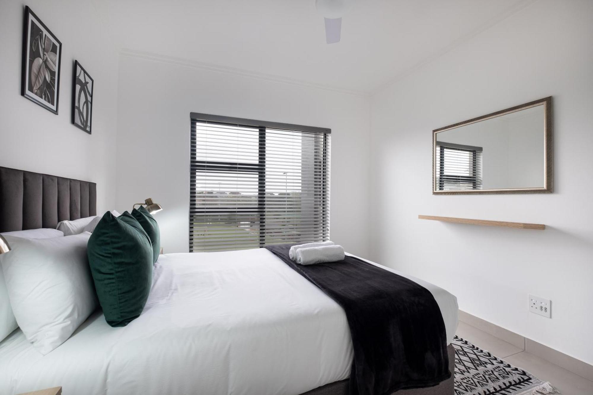 Ballito Village Luxury Apartments Екстериор снимка