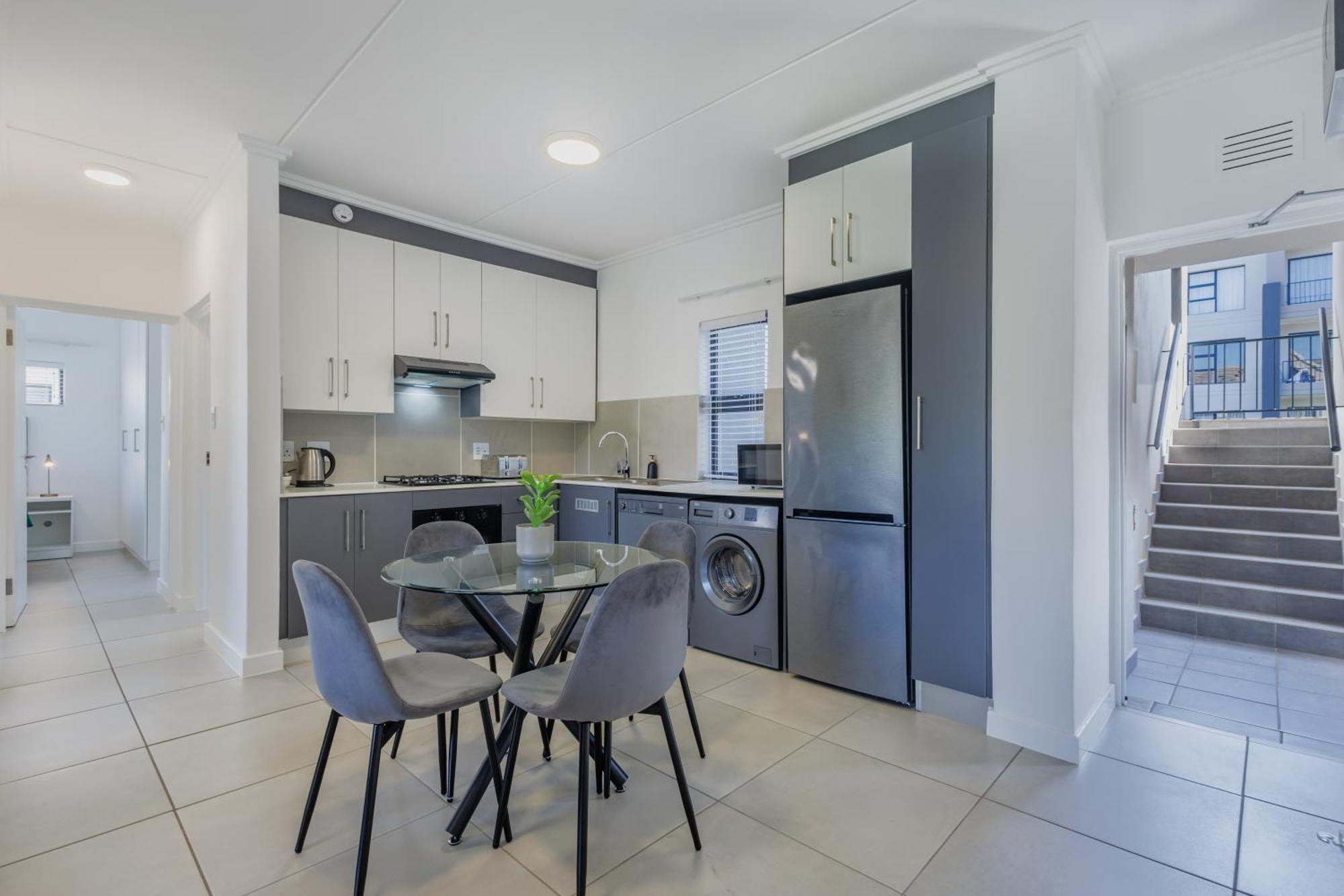 Ballito Village Luxury Apartments Екстериор снимка